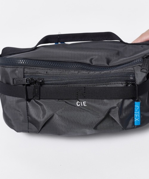 CIE(シー)の「【CIE】GRID0 WAIST PACK(ボディバッグ/ウエストポーチ・メンズ・ブラック・FREE)」の4枚目の写真