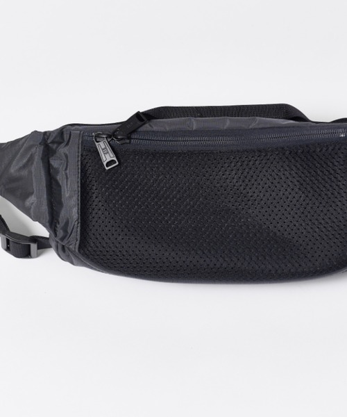 CIE(シー)の「【CIE】GRID0 WAIST PACK(ボディバッグ/ウエストポーチ・メンズ・ブラック・FREE)」の8枚目の写真