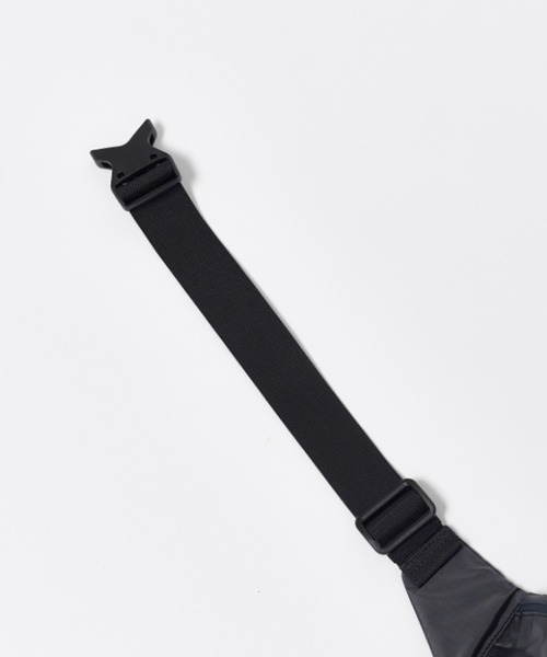 CIE(シー)の「【CIE】GRID0 WAIST PACK(ボディバッグ/ウエストポーチ・メンズ・ブラック・FREE)」の10枚目の写真