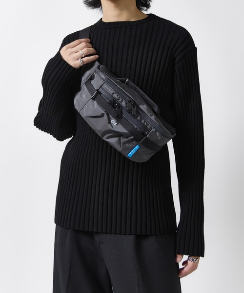 CIE(シー)の「【CIE】GRID0 WAIST PACK(ボディバッグ/ウエストポーチ・メンズ・ブラック・FREE)」の12枚目の写真