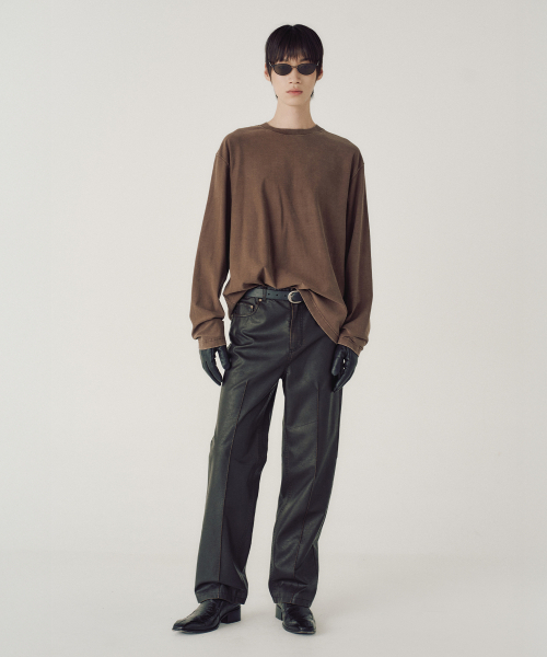 MMIC（エムエムアイシー）の「[REGULAR FIT] VEIL LONG SLEEVE (BROWN)（スウェット・メンズ・その他・L/M）」の2枚目の写真