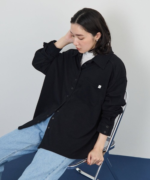 STELLA FISH(ステラフィッシュ)の「ライトスウェットオーバーシャツ(Tシャツ/カットソー・レディース・ベージュ/ブラック/オートミール・FREE)」の2枚目の写真