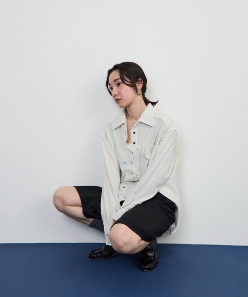 STELLA FISH(ステラフィッシュ)の「ライトスウェットオーバーシャツ(Tシャツ/カットソー・レディース・ベージュ/ブラック/オートミール・FREE)」の4枚目の写真