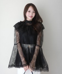 BELL SLEEVE LACE BLOUSE