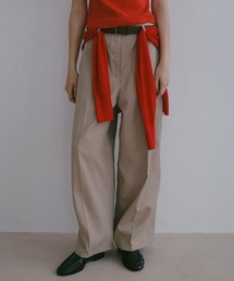 ETRE TOKYO（エトレトウキョウ）の「デザインタックセンタープレスパンツ（その他パンツ）」