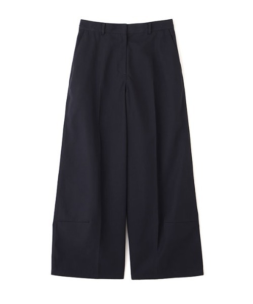 ETRE TOKYO(エトレトウキョウ)の「デザインタックセンタープレスパンツ(その他パンツ・レディース・ベージュ/ネイビー・S/M)」の13枚目の写真