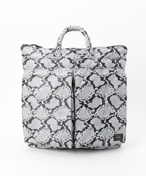 HEAD PORTER(ヘッドポーター)の「PYTHON/HELMET BAG(ショルダーバッグ・メンズ・アニマル・ONE SIZE)」の12枚目の写真