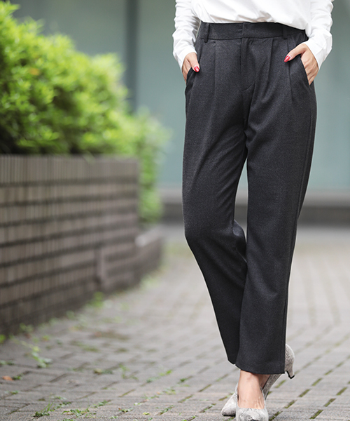 Denime(ドゥニーム)の「2タック無地フランネルパンツ(その他パンツ・レディース・グレー/ブラック・SMALL/MEDIUM)」の2枚目の写真