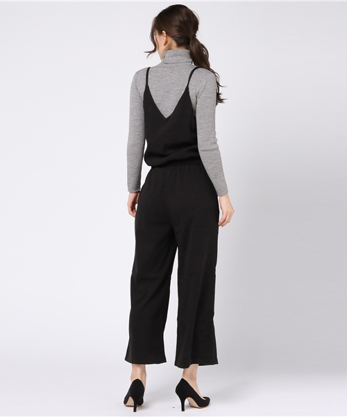 Pierrot（ピエロ）の「スエードタッチ キャミオールインワン（つなぎ/オールインワン・レディース・ダークカーキ/ベージュ/ブラック/ブラウン・M/L）」の7枚目の写真