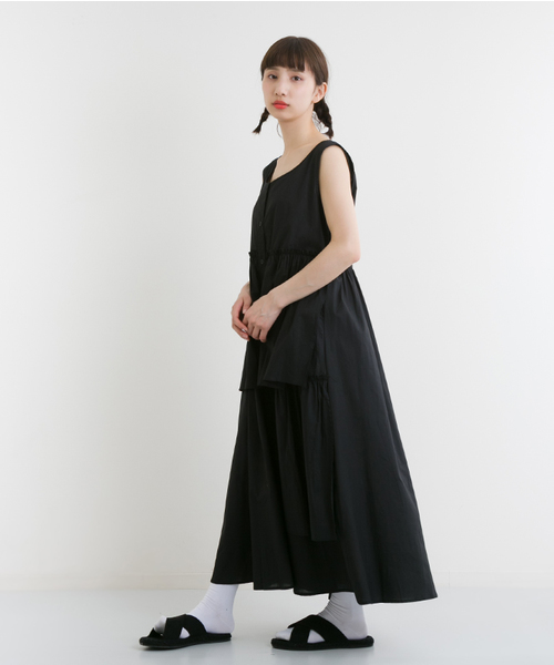 MERLOT（メルロー）の「ティアードアシメフリルワンピース1010（ワンピース・レディース・ブラック/カーキ/レッド・FREE）」の9枚目の写真