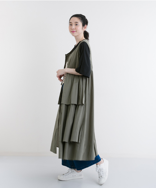 MERLOT（メルロー）の「ティアードアシメフリルワンピース1010（ワンピース・レディース・ブラック/カーキ/レッド・FREE）」の10枚目の写真