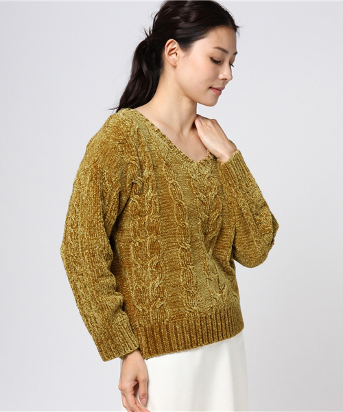 natural couture（ナチュラルクチュール）の「モールヤーンケーブルニット（ニット/セーター・レディース・オフホワイト/ピンク/ネイビー/イエロー・FREE）」の8枚目の写真