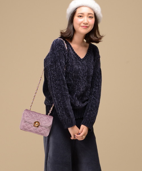 natural couture（ナチュラルクチュール）の「モールヤーンケーブルニット（ニット/セーター・レディース・オフホワイト/ピンク/ネイビー/イエロー・FREE）」の22枚目の写真