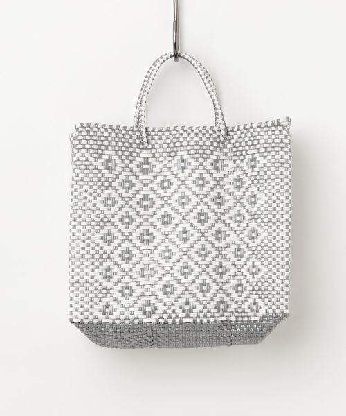 COLONY 2139（コロニートゥーワンスリーナイン）の「MERCADO BAG XS 配色　メルカドバッグ（かごバッグ・レディース・シルバー/ゴールド/ブラック/ネイビー・FREE）」の5枚目の写真