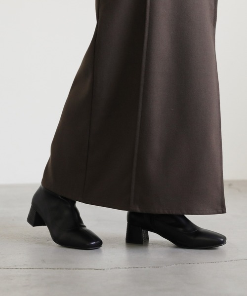 select MOCA(セレクトモカ)の「スクエアトゥショートブーツ(ブーツ・レディース・ブラック/ブラウン/アイボリー・SMALL/MEDIUM/LARGE)」の20枚目の写真