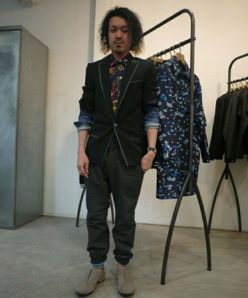 MIDWEST（ミッドウエスト）の「yoshio kubo×MIDWEST 別注タイ付シャツ（シャツ/ブラウス・メンズ・ダークブルー・1/2）」の12枚目の写真