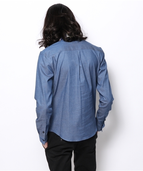 MIDWEST（ミッドウエスト）の「yoshio kubo×MIDWEST 別注タイ付シャツ（シャツ/ブラウス・メンズ・ダークブルー・1/2）」の6枚目の写真