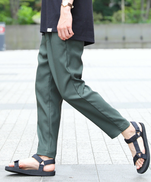 Kafika（カフィカ）の「【KAFIKA】日本製 STA-PREST×SOLOTEX Twill One Tuck Trouser / トラウザーパンツ（その他パンツ・メンズ・ブラック/グレー/ブラウン/グリーン・4/3/2）」の4枚目の写真