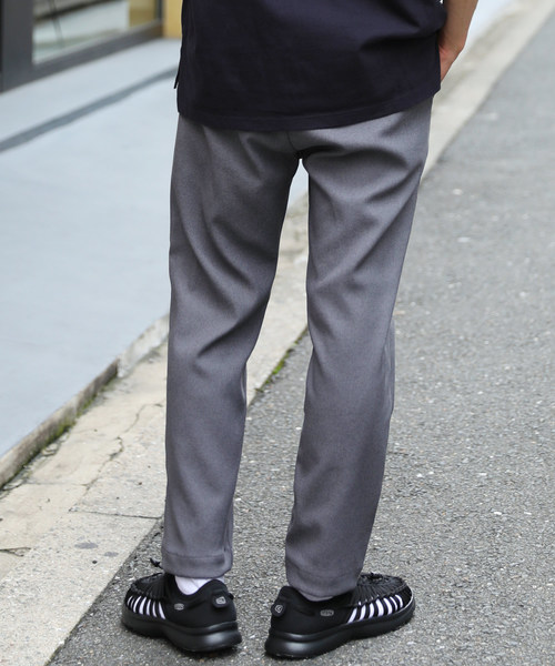 Kafika（カフィカ）の「【KAFIKA】日本製 STA-PREST×SOLOTEX Twill One Tuck Trouser / トラウザーパンツ（その他パンツ・メンズ・ブラック/グレー/ブラウン/グリーン・4/3/2）」の7枚目の写真