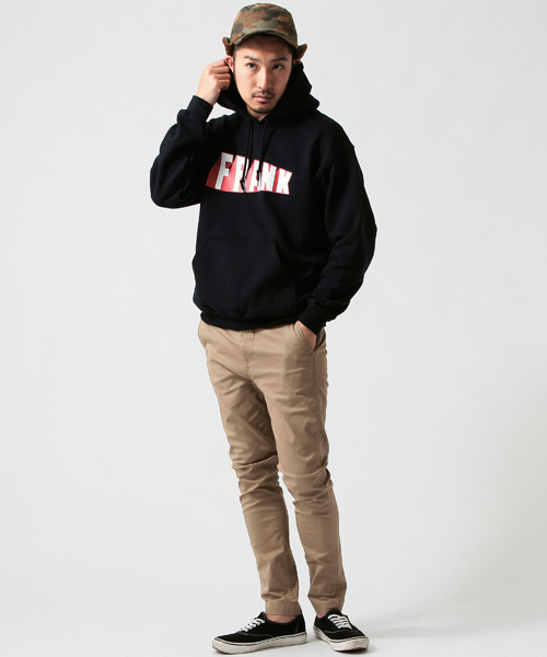 BEAMS T（ビームスティー）の「FRANK / 別注 WORD フードパーカ（パーカー・メンズ・ホワイト/グレー/ネイビー・SMALL/MEDIUM/LARGE/X-LARGE）」の8枚目の写真
