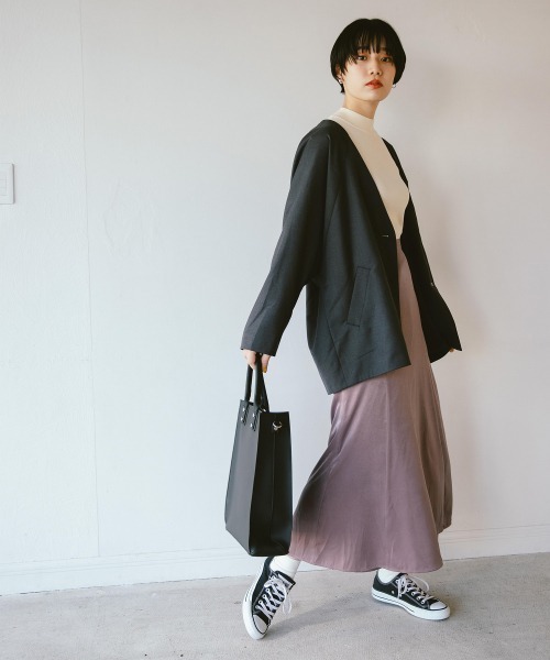 PAGEBOY（ページボーイ）の「サテンセミフレアスカート（スカート・レディース・ブラック/ライトベージュ/ピンク系その他・FREE）」の5枚目の写真