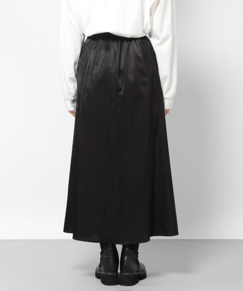 PAGEBOY（ページボーイ）の「サテンセミフレアスカート（スカート・レディース・ブラック/ライトベージュ/ピンク系その他・FREE）」の10枚目の写真