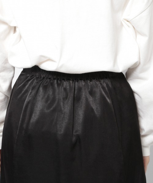 PAGEBOY（ページボーイ）の「サテンセミフレアスカート（スカート・レディース・ブラック/ライトベージュ/ピンク系その他・FREE）」の14枚目の写真
