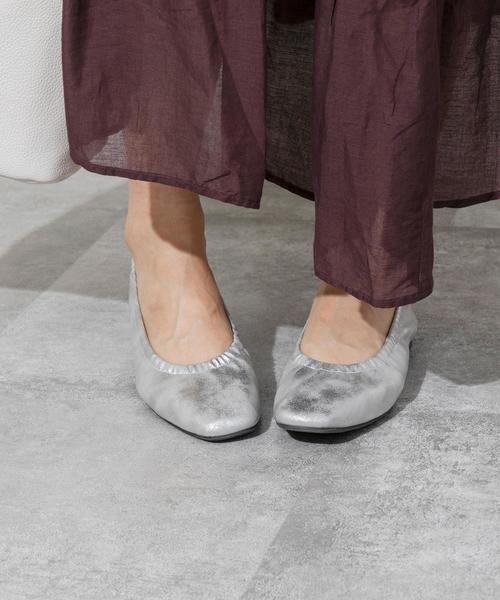 coen（コーエン）の「スクエアギャザーフラットシューズ（スリッポン/フラットパンプス）（スリッポン・レディース・パイソン/シルバー/ブラック・MEDIUM/LARGE/X-LARGE/SMALL）」の8枚目の写真