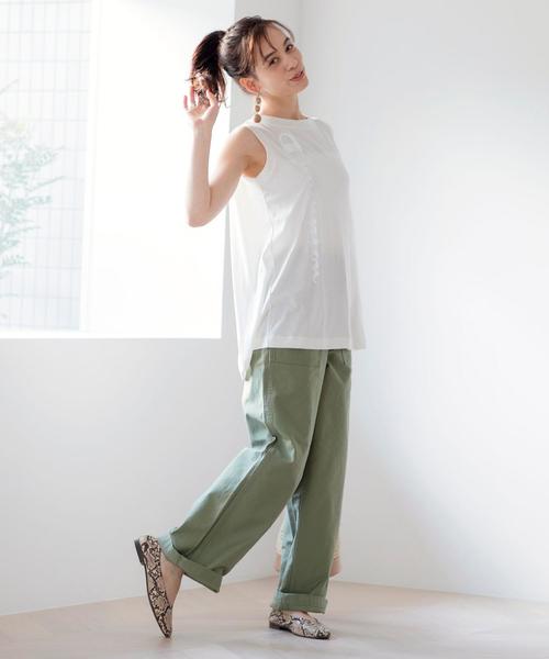 coen（コーエン）の「スクエアギャザーフラットシューズ（スリッポン/フラットパンプス）（スリッポン・レディース・パイソン/シルバー/ブラック・MEDIUM/LARGE/X-LARGE/SMALL）」の13枚目の写真