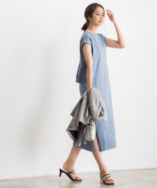 Pierrot(ピエロ)の「バックフリルワンピース 綿100%(ワンピース・レディース・ネイビー/ブラウン/ベージュ系その他/グレイッシュベージュ/ブラック/チャコールグレー/スモーク/モカ・M/L)」の8枚目の写真