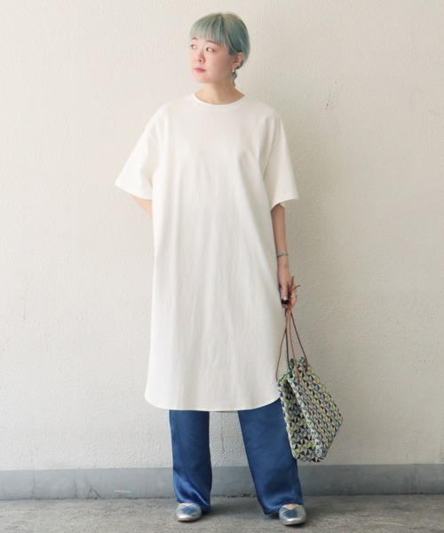 notch.（ノッチ）の「ロングビッグＴシャツ（Tシャツ/カットソー・レディース・ベージュ/ブラック/オフホワイト/ブラウン・M）」の19枚目の写真