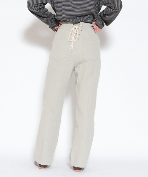 archives（アルシーヴ）の「BACK編み上げストレートカラーパンツ（デニムパンツ・レディース・グレー/オレンジ/ブルー/ラベンダー/グリーン/ブラック/アイボリー・MEDIUM）」の4枚目の写真