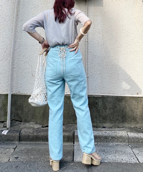 archives（アルシーヴ）の「BACK編み上げストレートカラーパンツ（デニムパンツ・レディース・グレー/オレンジ/ブルー/ラベンダー/グリーン/ブラック/アイボリー・MEDIUM）」の22枚目の写真