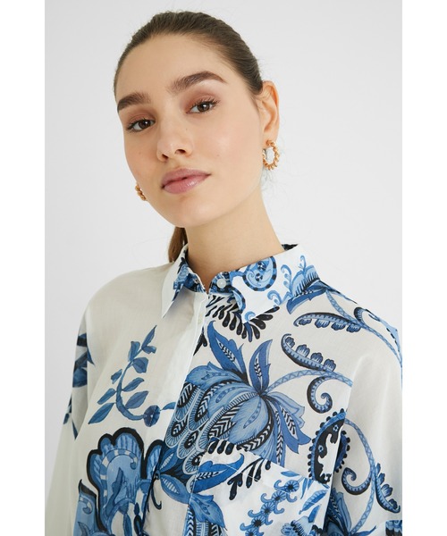 Desigual(デシグアル)の「シャツ長袖 INARA(シャツ/ブラウス・レディース・ホワイト・S/M/L)」の7枚目の写真