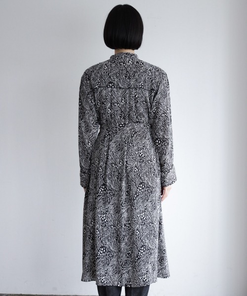 PAGEBOY（ページボーイ）の「アニマルMIXガラワンピース（ワンピース・レディース・ブラック/ブラウン・FREE）」の14枚目の写真
