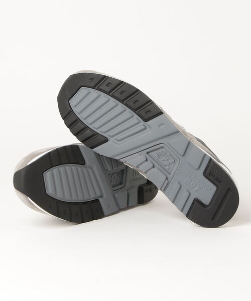 NEW BALANCE(ニューバランス)の「【New Balance/ニューバランス】(UN)M997 CLASSICS TRADITIONNELS(スニーカー・メンズ・グレー・7.5/8)」の2枚目の写真