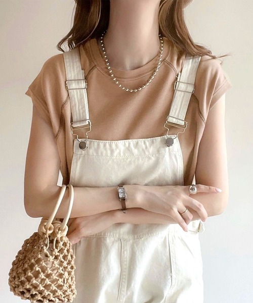 classicalelf(クラシカルエルフ)の「ふんわり柔らか、オーガニックコットン。配色ステッチフレンチTシャツ(Tシャツ/カットソー・レディース・チャコールグレー/ブラック/ベージュ/オフホワイト/モカ/グレー系その他/グレイッシュベージュ・MEDIUM/LARGE/X-LARGE)」の5枚目の写真