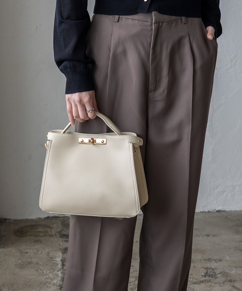 VitaFelice（ヴィータフェリーチェ）の「セレモニーバッグ ワンハンドル2wayミニショルダーバッグ 卒業式 卒園式 入園式 入学式 結婚式（ハンドバッグ・レディース・ブラック/アイボリー/ブラウン系その他/ベージュ系その他/ライトブルー/ブラック系その他/ベージュ系その他2・FREE）」の19枚目の写真