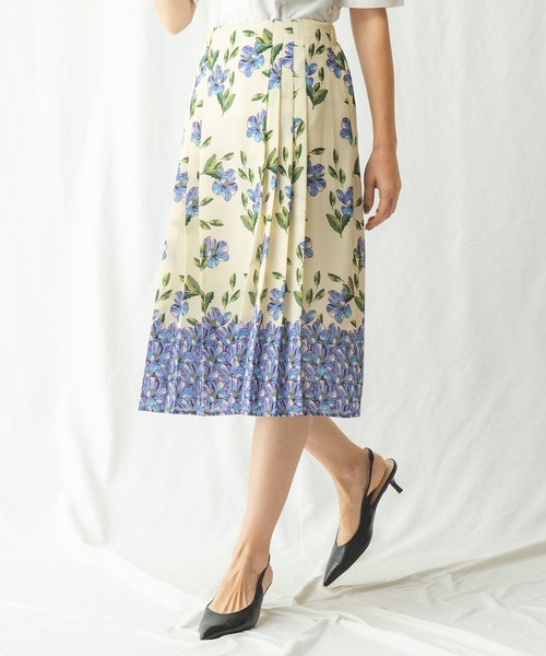 NARACAMICIE（ナラカミーチェ）の「グラデーションフラワースカート（スカート・レディース・イエロー/ブルー・MEDIUM/X-LARGE）」の2枚目の写真