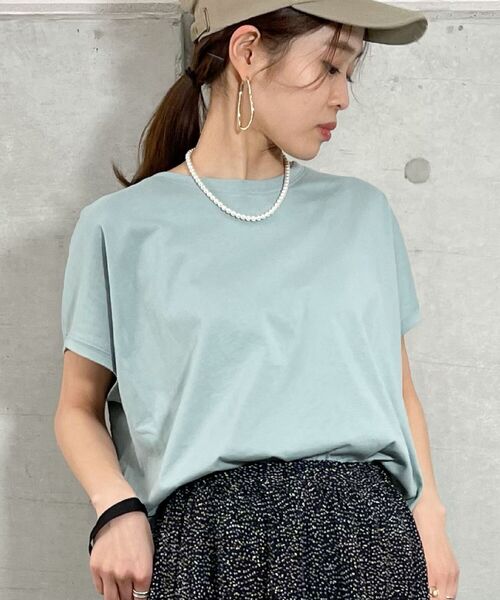 fredy repit（フレディレピ）の「[新色追加]ゆるワイドTシャツ（Tシャツ/カットソー・レディース・チャコールグレー/ベージュ/オフホワイト/サックスブルー/マスタード/キャメル/ブラック・38）」の5枚目の写真