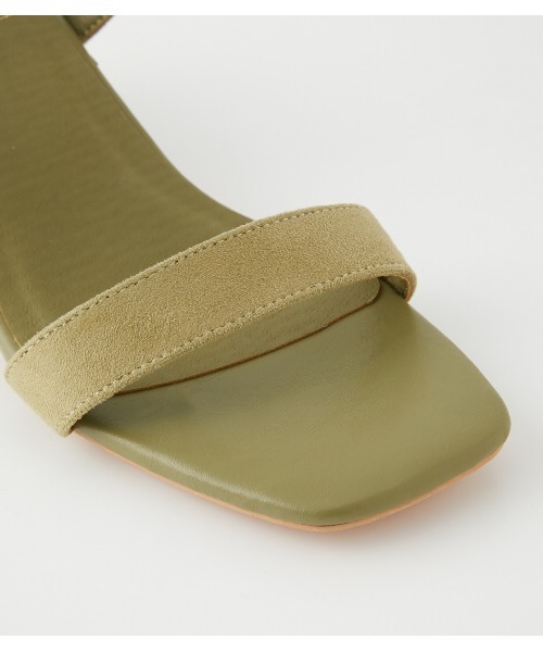 AZUL by moussy（アズールバイマウジー）の「NARROW STRAP SANDALS/ナローストラップサンダル（サンダル・レディース・ブラック/カーキ/シルバー・SMALL/MEDIUM/LARGE）」の13枚目の写真