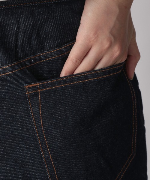 LOWRYS FARM（ローリーズファーム）の「ＣＯＮＥ／フロントスリットパンツ　949505（デニムパンツ・レディース・ブルー/ワンウォッシュ/ブルー系その他/アイボリー/ブラック・SMALL/MEDIUM/LARGE）」の8枚目の写真