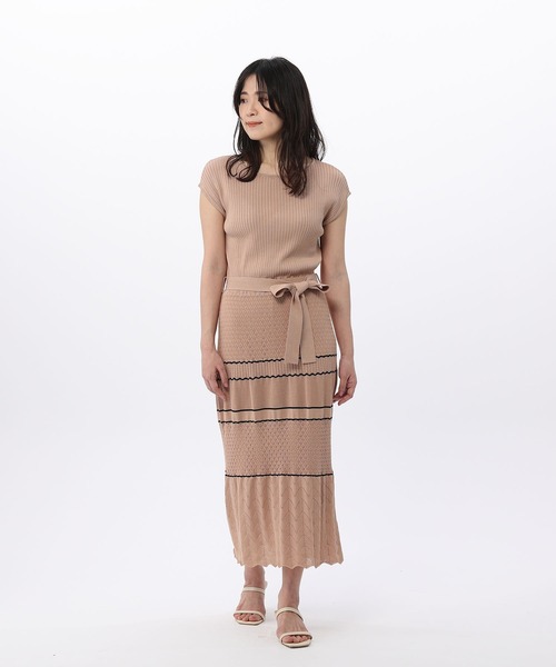 Fabulous Angela（ファビュラスアンジェラ）の「透かし編みリブニットワンピース（ワンピース・レディース・ベージュ/ピンク/モカ・FREE）」の6枚目の写真