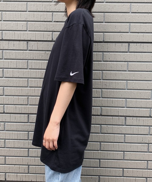CLEA(クレア)の「Nike ナイキ / ワンポイントTシャツ Core Cotton Tee(Tシャツ/カットソー・レディース・ホワイト/ブラック/チャコール・L/M/XL/S)」の18枚目の写真