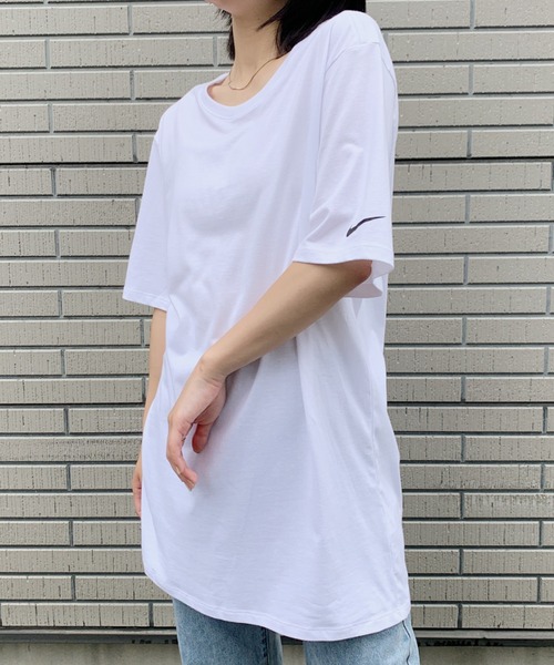 CLEA(クレア)の「Nike ナイキ / ワンポイントTシャツ Core Cotton Tee(Tシャツ/カットソー・レディース・ホワイト/ブラック/チャコール・L/M/XL/S)」の7枚目の写真
