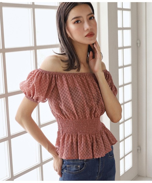 スクエアドットオフショルトップス スクエアドットオフショルトップス