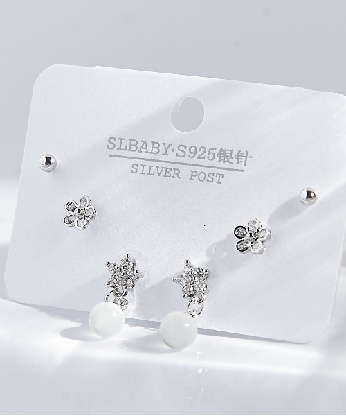 clarity blanc(クラリティーブラン)の「ポスト925シルバ-*ピアス 3点セット(ピアス(両耳用)・レディース・I/S/C/O/E/P/G/R/K/U/A/M/V/F/Q/J/T・FREE)」の12枚目の写真