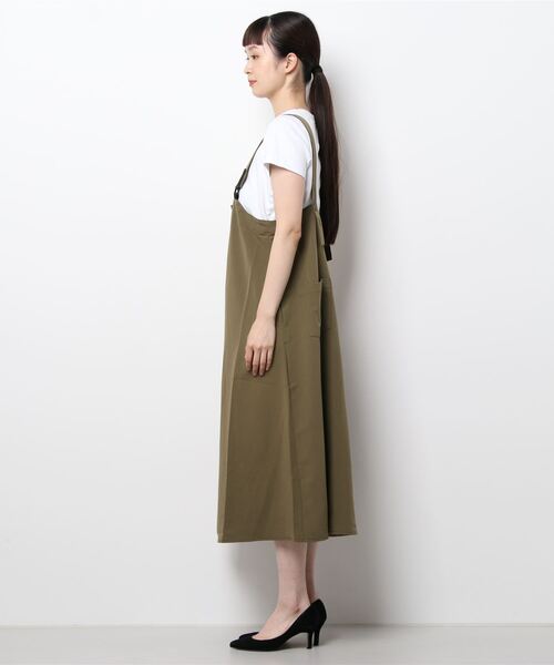 179/WG（イチナナキュウダブルジー）の「ロング丈ジャンパースカート（スカート・レディース・ブラック/ベージュ/カーキ・MEDIUM）」の4枚目の写真