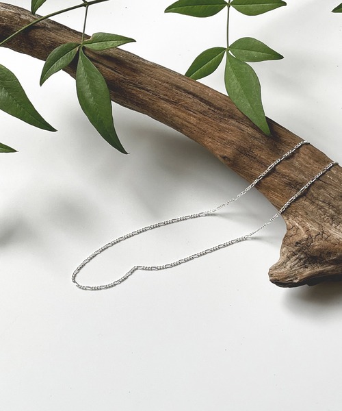 Taaii(ターイ)の「Taaii : SILVER925 FIGAROCHAIN SHORT NECKLACE / シルバー925 フィガロチェーンショート ネックレス(ネックレス・レディース・シルバー/ゴールド・FREE)」の15枚目の写真