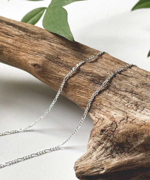 Taaii(ターイ)の「Taaii : SILVER925 FIGAROCHAIN SHORT NECKLACE / シルバー925 フィガロチェーンショート ネックレス(ネックレス・レディース・シルバー/ゴールド・FREE)」の16枚目の写真